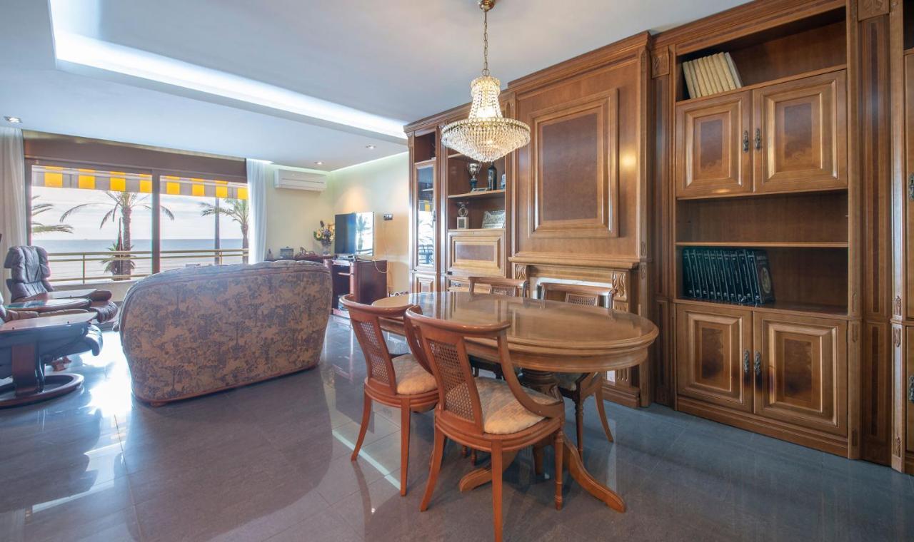 R114 Apartment Ca La Laura Calafell Bagian luar foto